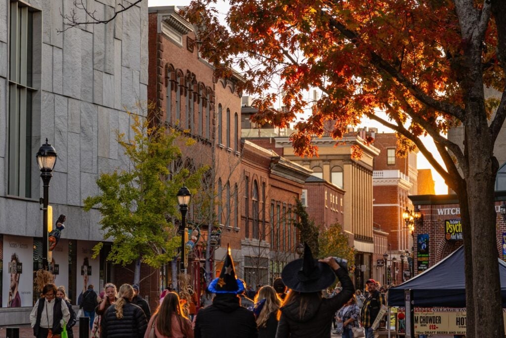 What to Pack for a Halloween Day Trip to Salem